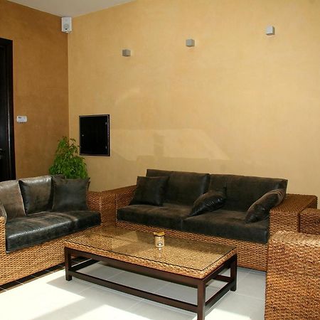Hotel Prezident Palić エクステリア 写真