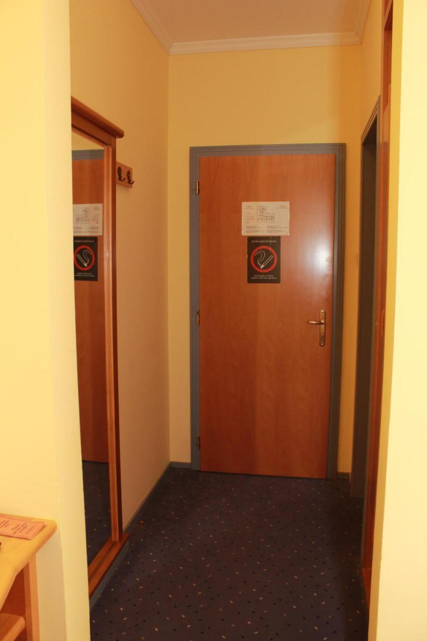Hotel Prezident Palić エクステリア 写真
